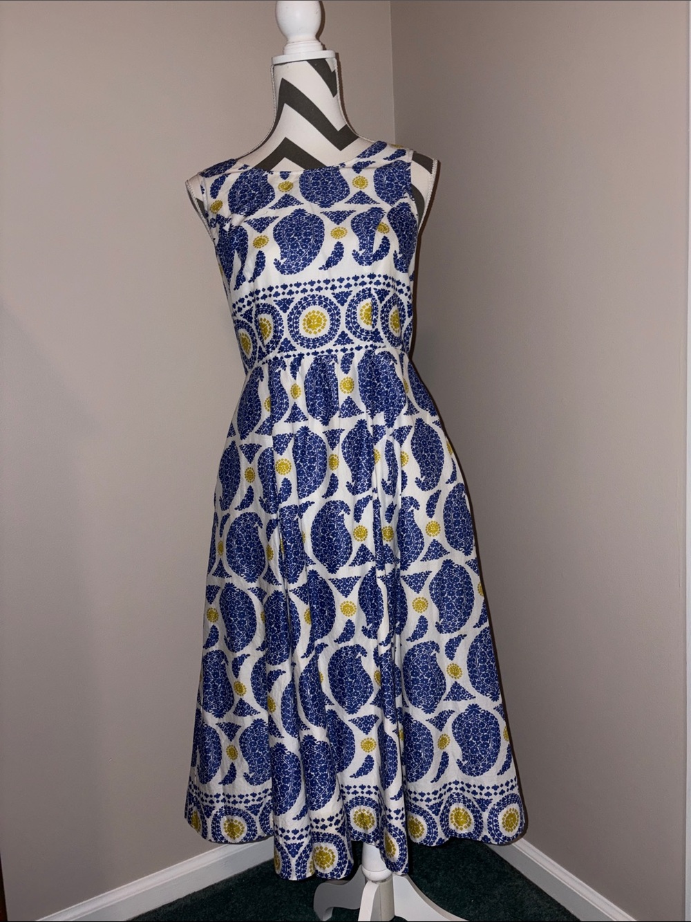 Boden Blue, White and Yellow Printed Sleeveless Midi Dress size 2R